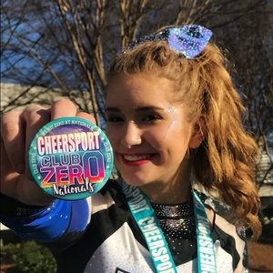 Meet your Posher, Elizabeth